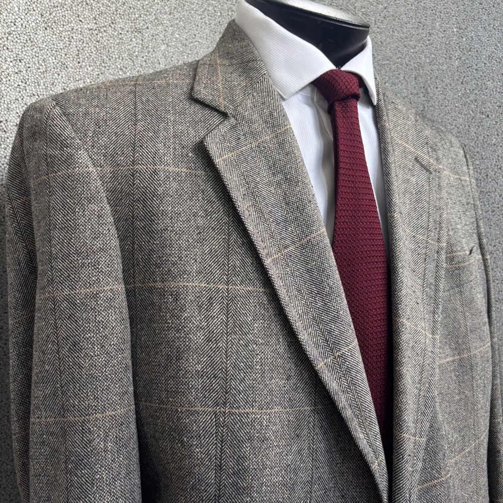 Jos. A. Bank All Silk Blazer 42R Brown Herringbone Windowpane USA Academic